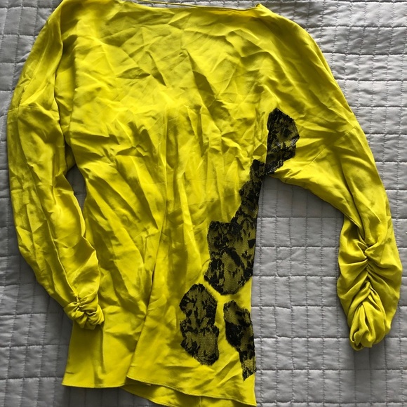 Lia Kes Silk Top - Picture 2 of 7